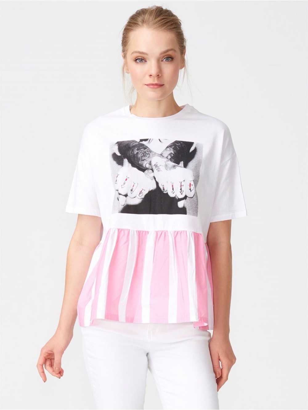 Zara White Graphic T-Shirt